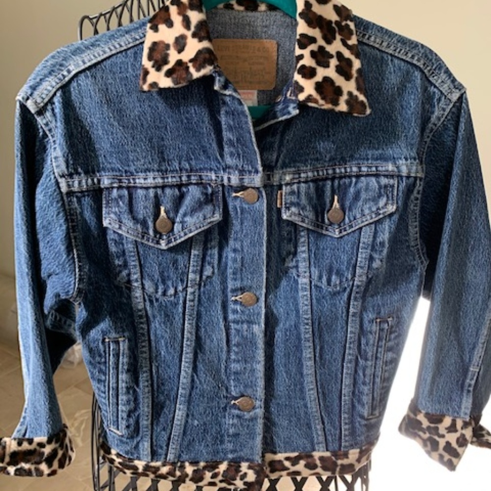 Levi Strauss Denim Animal Print Jacket: Medium